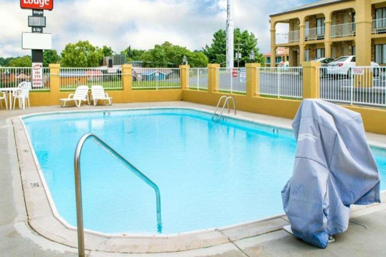Econo Lodge Франклин Экстерьер фото