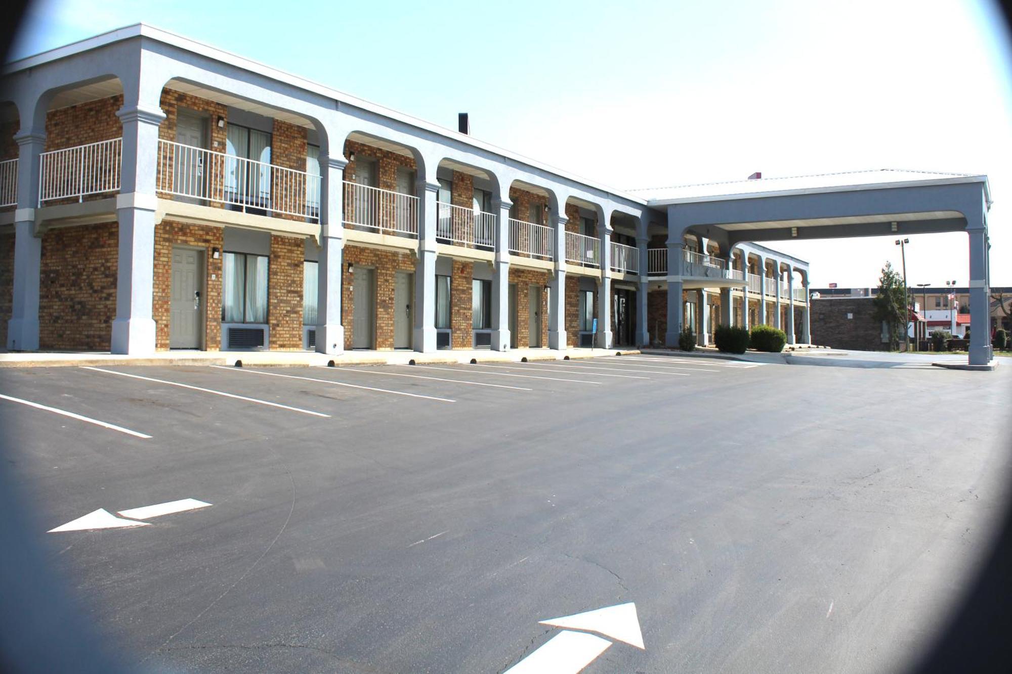 Econo Lodge Франклин Экстерьер фото