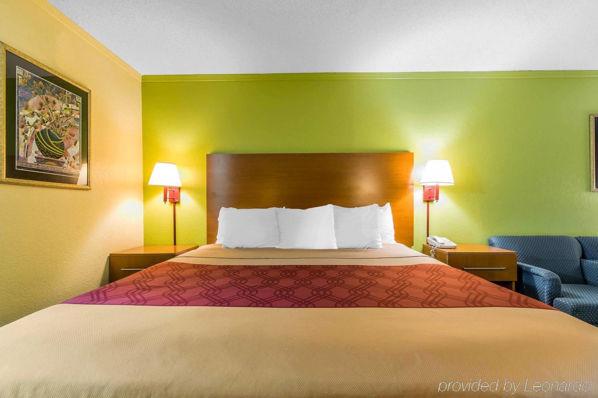 Econo Lodge Франклин Экстерьер фото